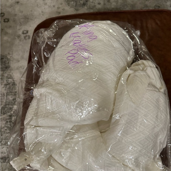 KING polyester cooling mattress pad - Picture 2 of 6